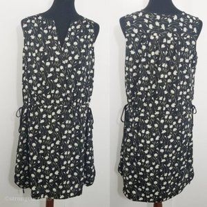 GAP NWT Small floral cinch waist dress